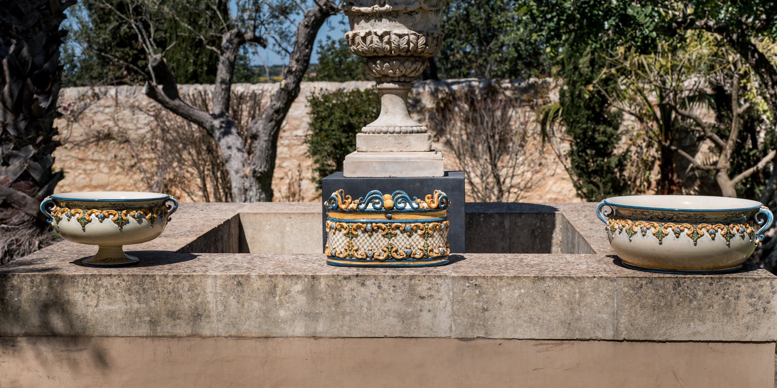 Hand-painted Caltagirone cachepot for holding a potted plant
